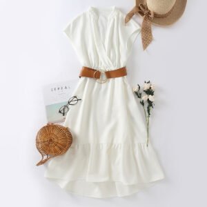 La Papillon Lola — Robe V-neck avec Ceinture